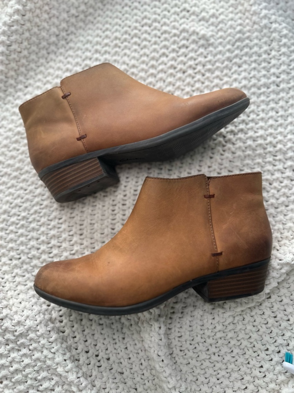 Clarks Women's Addiy Zora Ankle Booties